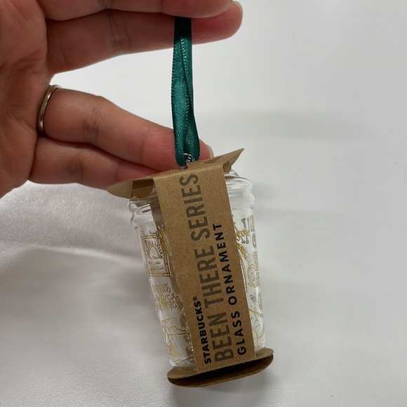 Starbucks Hawaii glass ornament 2022 - Picture 6 of 8